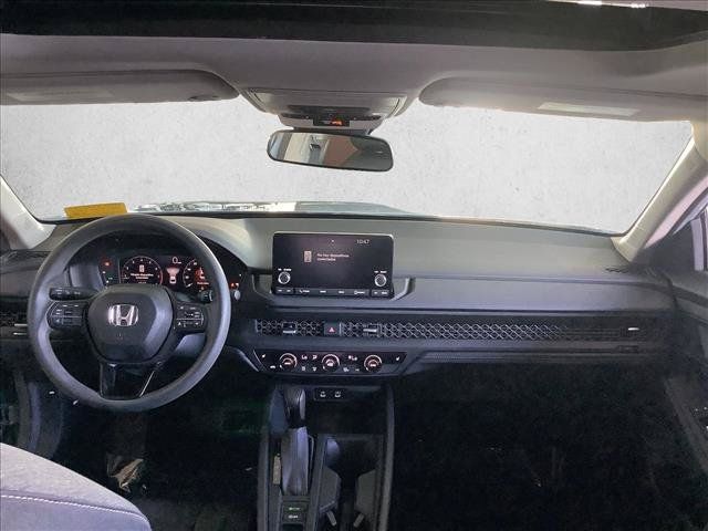 Used 2025 Honda Accord SE image 22