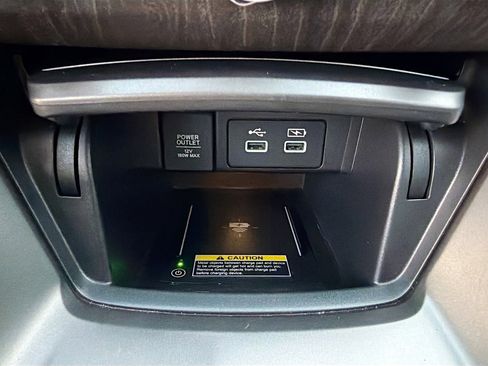 Used 2022 Honda Accord Touring image 29