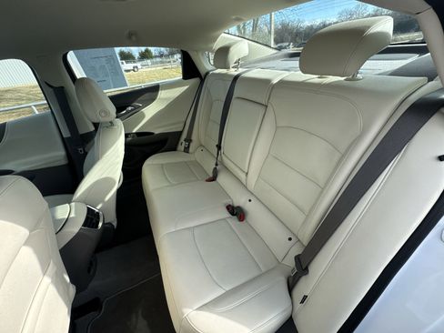 Used 2024 Chevrolet Malibu LT image 21