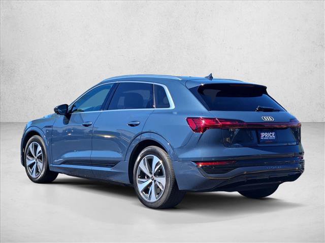 Used 2024 Audi Q8 e-tron Premium Plus AWD/4WD image 8