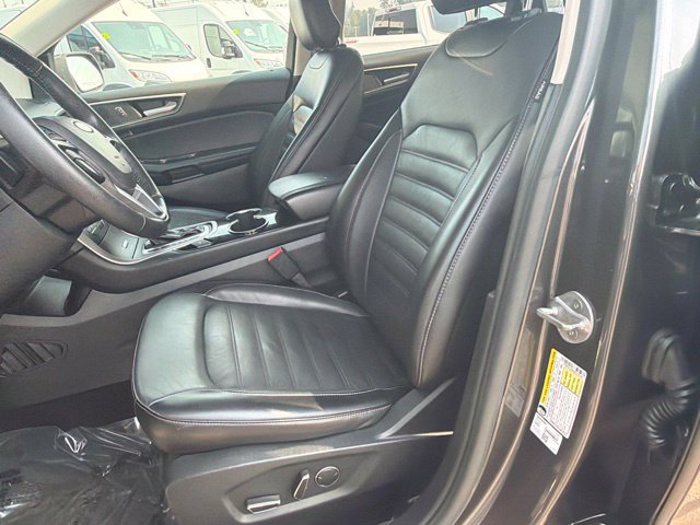 Used 2016 Ford Edge SEL w/ Equipment Group 201A AWD/4WD image 18