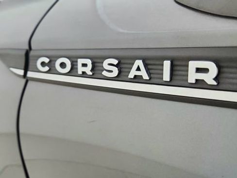 Used 2022 Lincoln Corsair FWD image 17