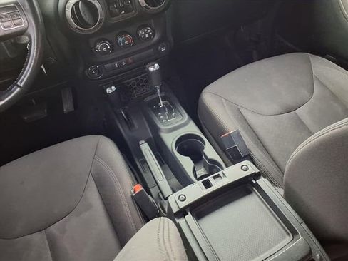 Used 2016 Jeep Wrangler Unlimited Sport w/ Power Convenience Group image 7