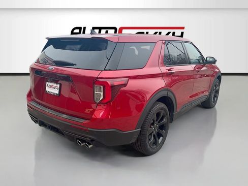 Used 2022 Ford Explorer ST w/ Equipment Group 401A image 7