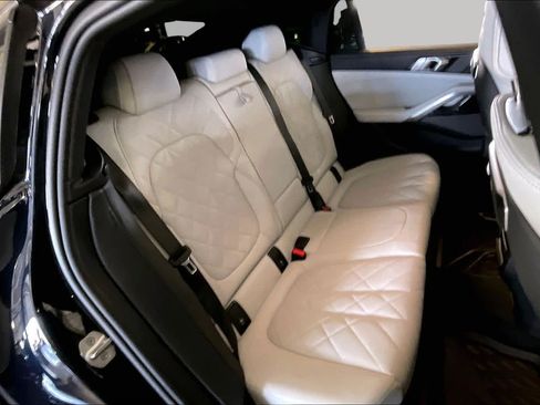 Certified 2025 BMW X6 xDrive40i w/ Climate Comfort Package AWD/4WD image 18