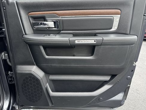 Used 2016 RAM 1500 Laramie w/ Convenience Group image 21