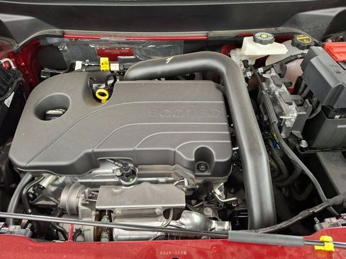 Used 2025 Chevrolet Equinox RS w/ Safety and Technology Package image 32