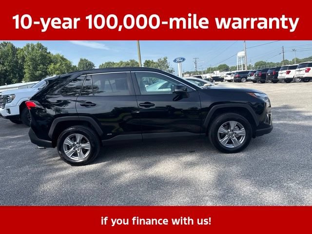 Used 2023 Toyota RAV4 LE AWD/4WD image 17