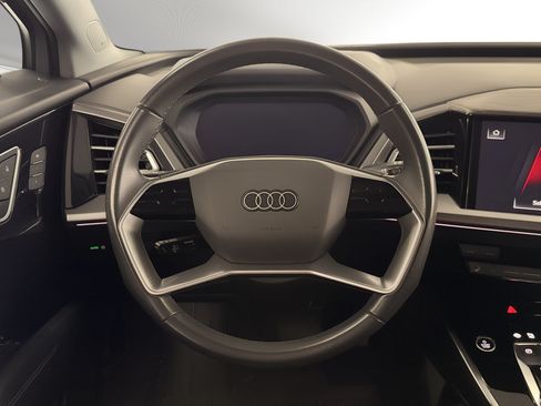 Used 2023 Audi Q4 e-tron Prestige AWD/4WD image 20