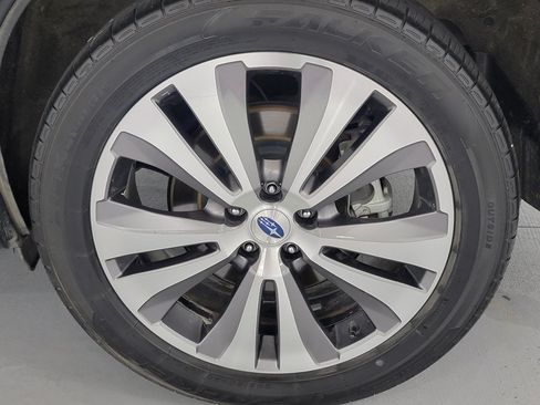 Used 2022 Subaru Ascent Touring AWD/4WD image 11