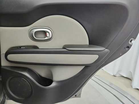 Used 2019 Kia Soul FWD image 24