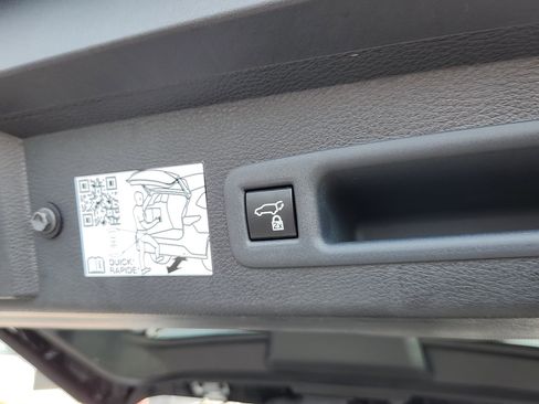 Certified 2023 Toyota Sienna XLE image 31