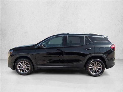 Used 2024 GMC Terrain SLT FWD image 8