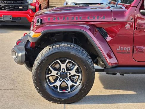 Used 2021 Jeep Wrangler Unlimited Rubicon AWD/4WD image 15