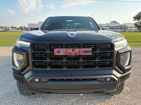 New 2026 GMC Canyon Elevation w/ Convenience Package RWD image 2