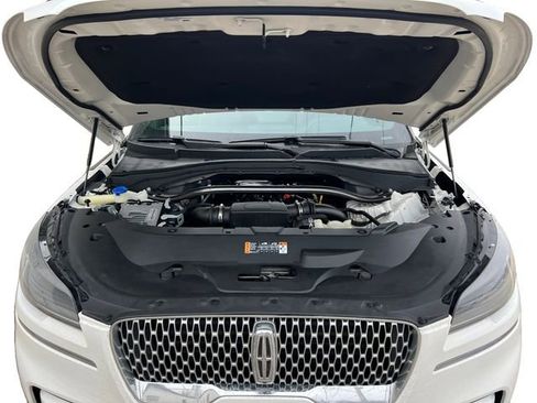 Used 2021 Lincoln Aviator Reserve w/ Elements Package Plus image 16