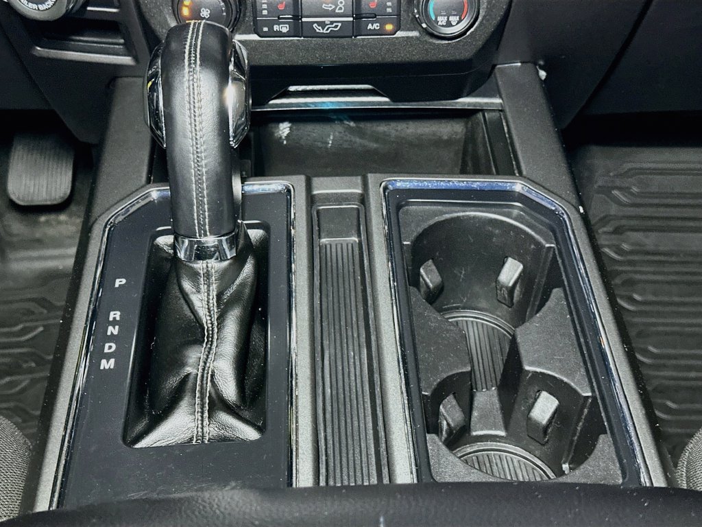 Used 2018 Ford F150 XLT w/ Equipment Group 302A Luxury AWD/4WD image 13