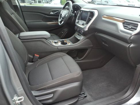 Certified 2023 GMC Acadia SLE w/ Driver Convenience Package AWD/4WD image 29