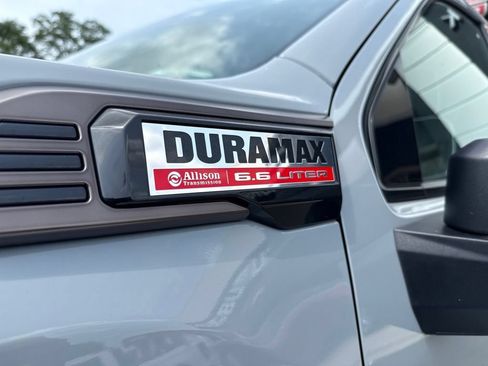 Used 2025 GMC Sierra 2500 AT4X w/ AT4X AEV Edition AWD/4WD image 18