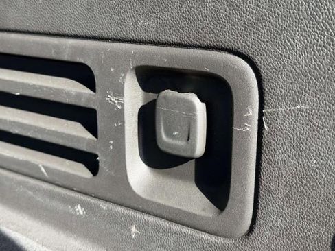 Certified 2023 Chevrolet Traverse LT w/ LT Premium Package image 11