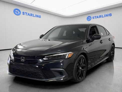 Used 2022 Honda Civic Sport image 2