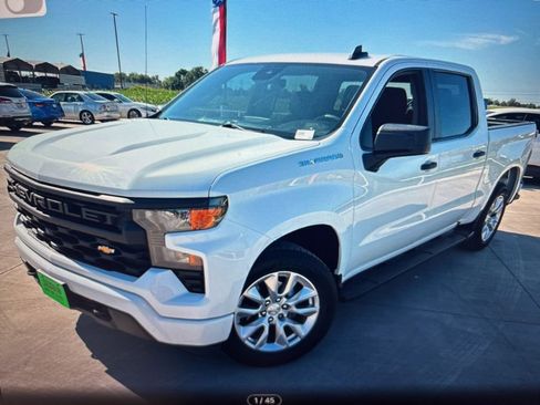 Used 2022 Chevrolet Silverado 1500 Custom RWD image 1