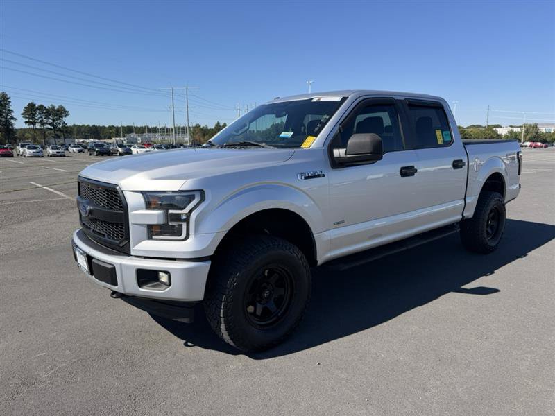 Used 2017 Ford F150 XL w/ Equipment Group 101A Mid AWD/4WD image 2