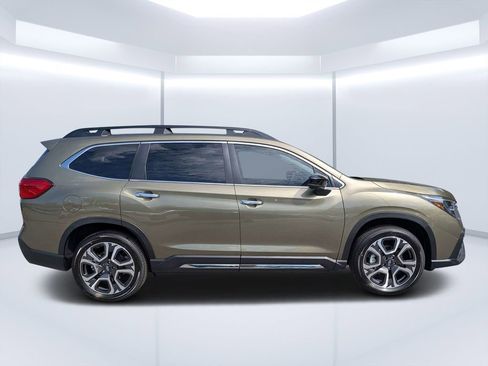 New 2026 Subaru Ascent Touring AWD/4WD image 2