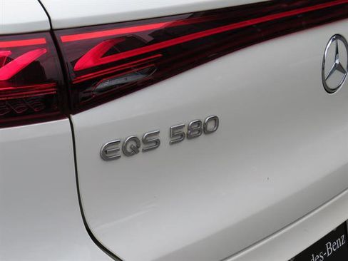 Certified 2023 Mercedes-Benz EQS 580 4MATIC SUV image 31