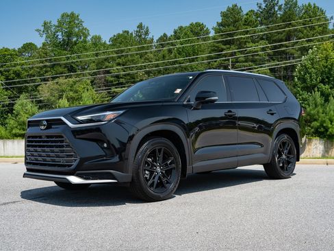 Used 2026 Toyota Grand Highlander AWD Hybrid image 3