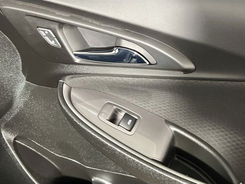 Used 2020 Chevrolet Malibu LS FWD image 32