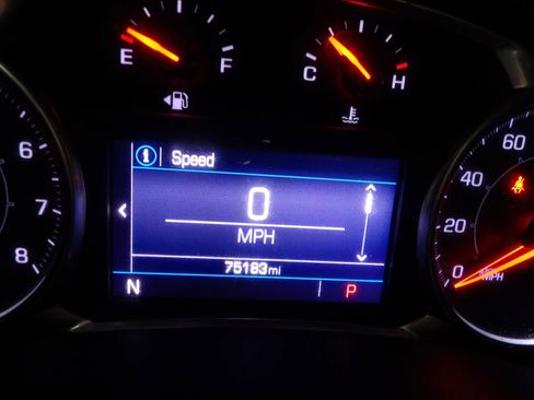 Used 2020 GMC Terrain SLE w/ Driver Convenience Package image 24