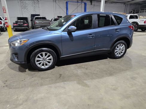 Used 2016 MAZDA CX-5 Touring image 3