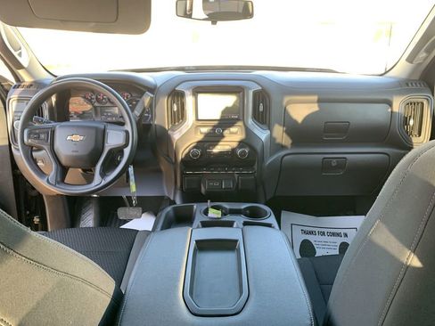 Certified 2021 Chevrolet Silverado 1500 Custom RWD image 19