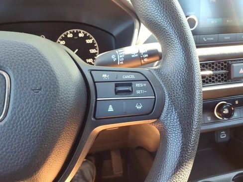 Used 2025 Honda HR-V LX image 24