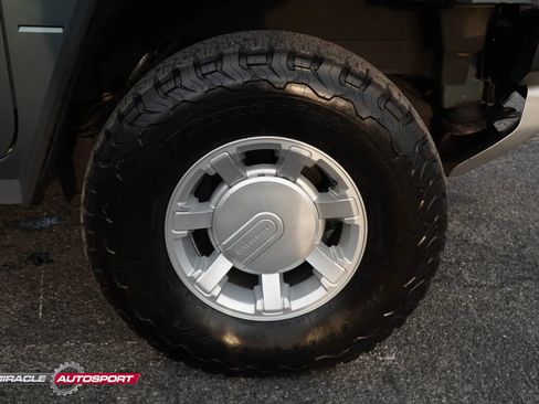 Used 2008 HUMMER H2 image 10