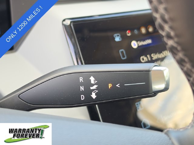 Used 2027 Chevrolet Bolt LT w/ Comfort Package FWD image 20