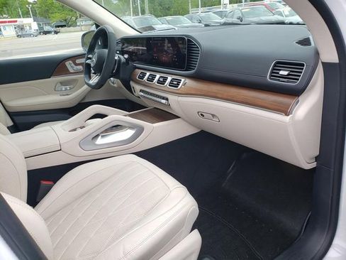Certified 2025 Mercedes-Benz GLE 63 AMG S image 19