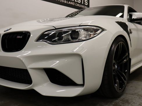 Used 2017 BMW M2 RWD image 3