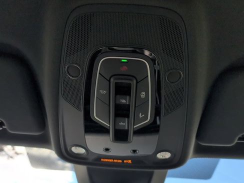 New 2026 Audi Q8 Premium Plus image 7