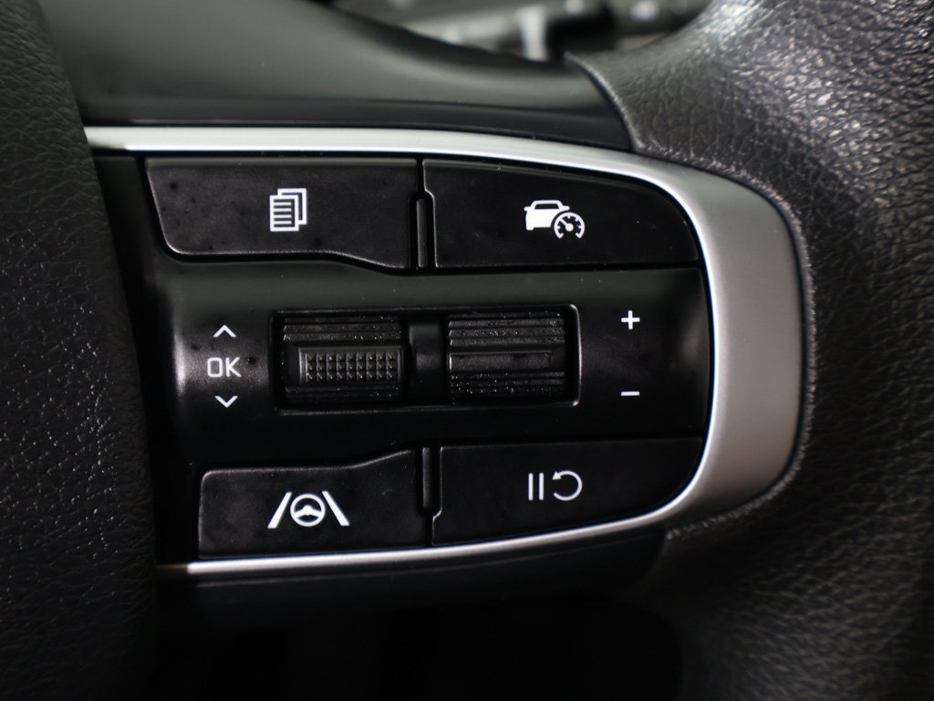 Used 2024 Kia Sportage LX AWD/4WD image 38