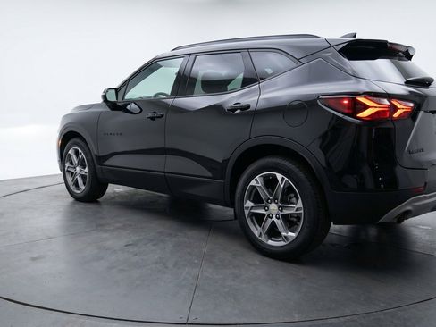 Used 2025 Chevrolet Blazer LT FWD image 6