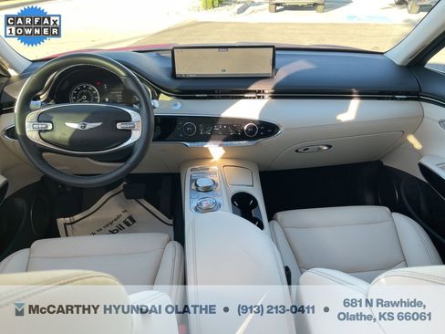 Used 2025 Genesis GV70 2.5T image 3
