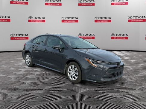 Used 2024 Toyota Corolla LE FWD image 1