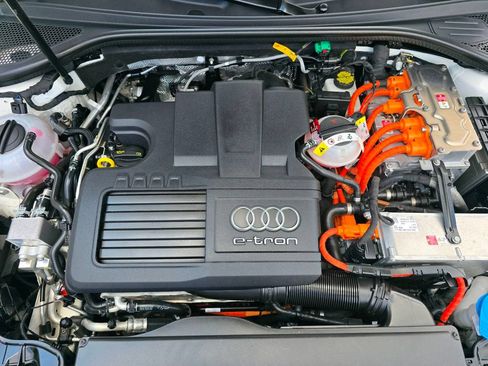 Used 2017 Audi A3 e-tron Premium FWD image 26