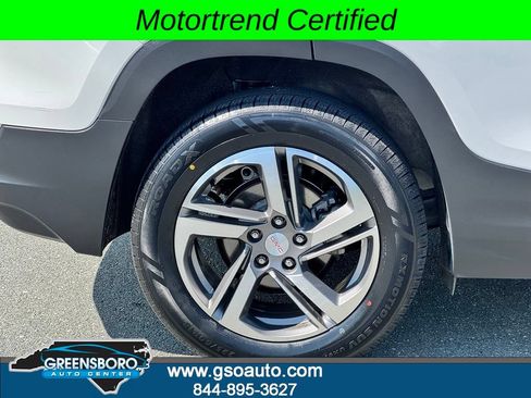 Used 2021 GMC Terrain SLT w/ LPO, Bright Accent Package AWD/4WD image 37
