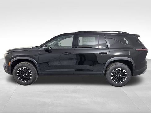New 2026 Chevrolet Traverse Z71 w/ Driver Confidence Package AWD/4WD image 4