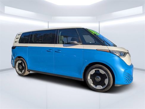 New 2025 Volkswagen ID. Buzz Pro S Plus image 1
