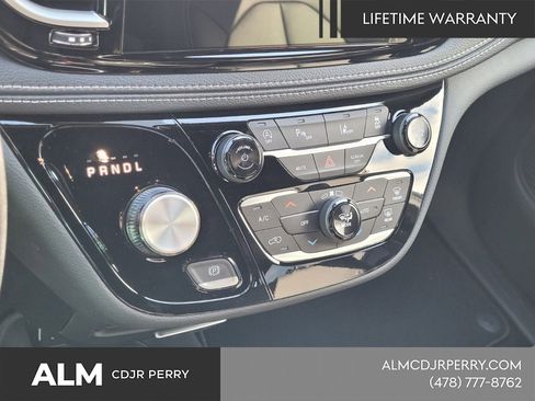 New 2026 Chrysler Pacifica Select FWD image 19