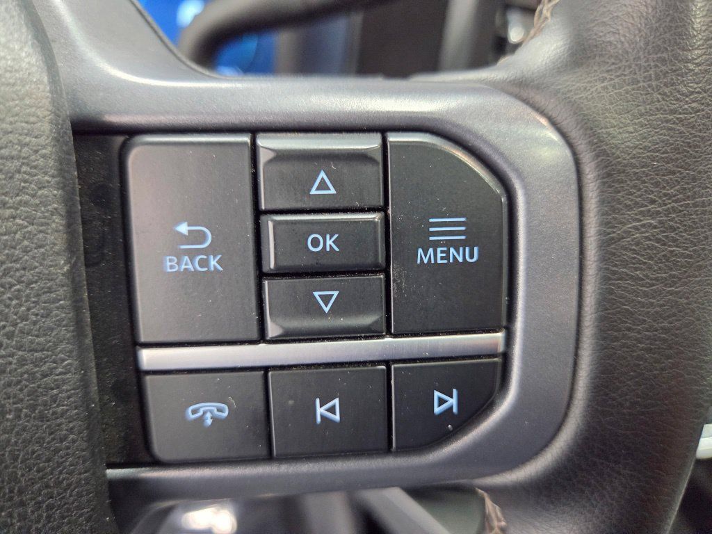 Used 2026 Ford F350 Lariat w/ Black Appearance Package AWD/4WD image 37